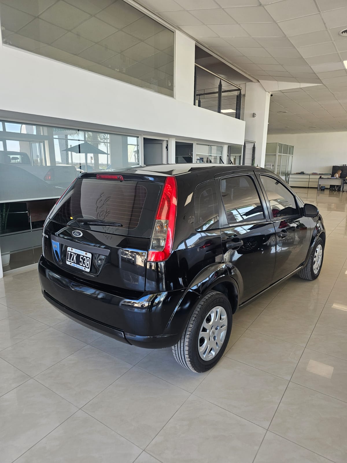 FORD - FIESTA AMBIENTE 1.6 - MANUAL - 2010